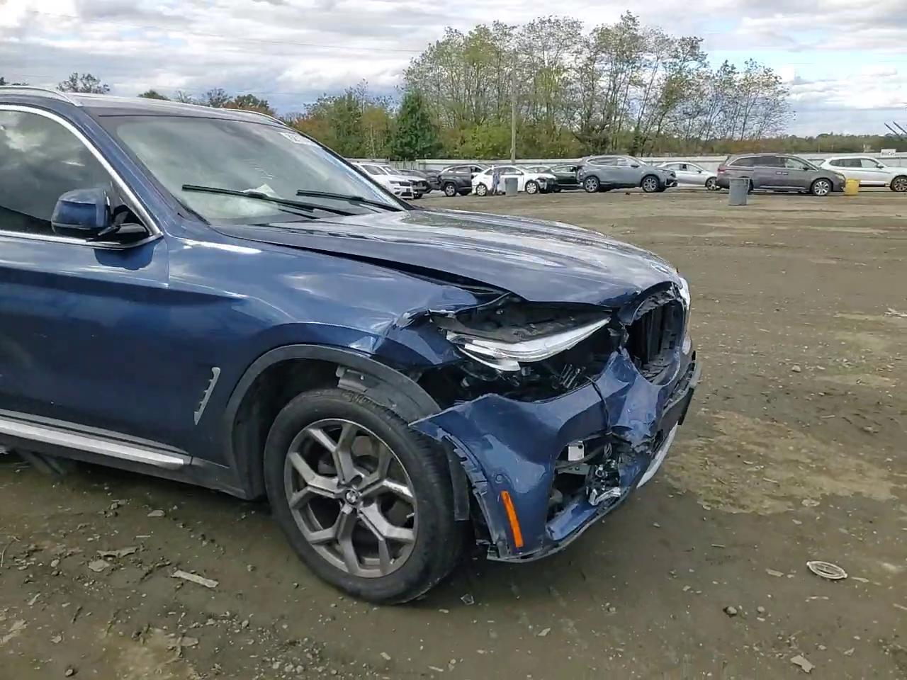 Фото: 5UXTY5C01M9F66332