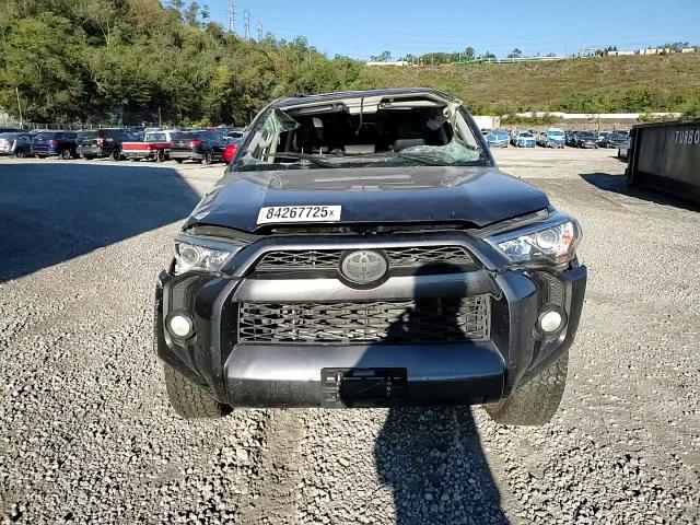 2019 Toyota 4Runner Sr5/Sr5 Premium VIN: JTEBU5JRXK5686413 Lot: 84267725
