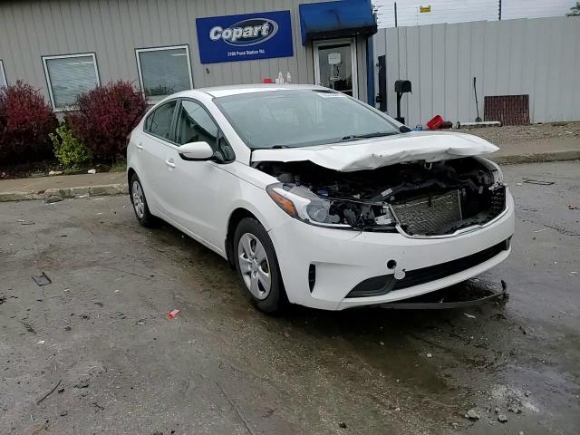 2017 Kia Forte Lx VIN: 3KPFK4A70HE086713 Lot: 85335275