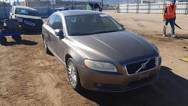 2008 Volvo S80 3.2 VIN: YV1AS982881051898 Lot: 87209935