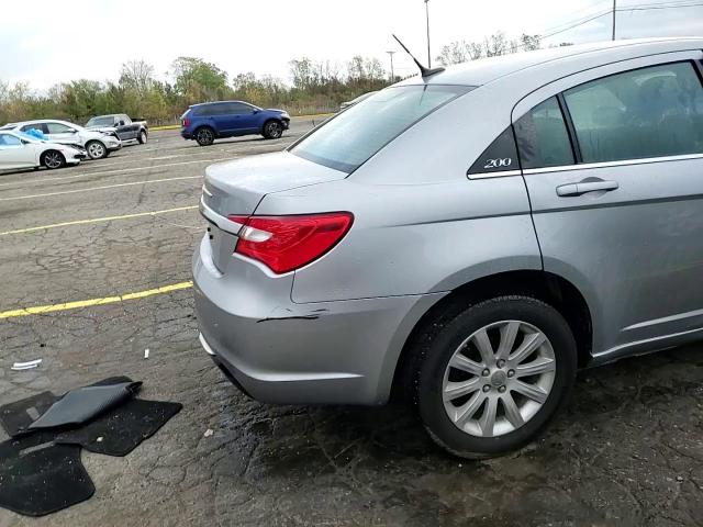 2014 Chrysler 200 Touring VIN: 1C3CCBBB8EN158728 Lot: 85288845