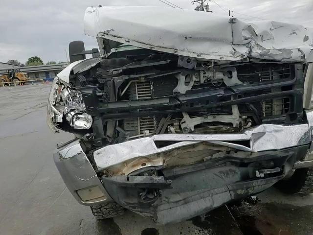 2008 Chevrolet Silverado K2500 Heavy Duty VIN: 1GCHK23628F173553 Lot: 84990635