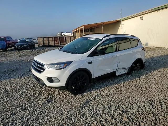 2018 Ford Escape Se VIN: 1FMCU0GD5JUD25761 Lot: 90899655