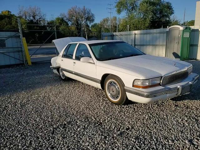 1995 Buick Roadmaster VIN: 1G4BN52P9SR422859 Lot: 85144005