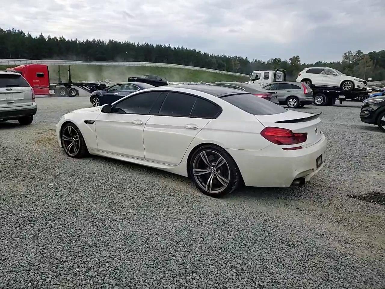 Фото: WBS6C9C58ED467124