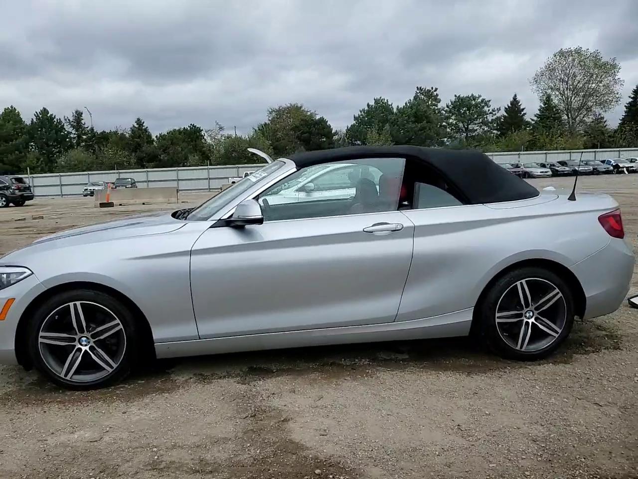 Фото: WBA2M9C54HV717425