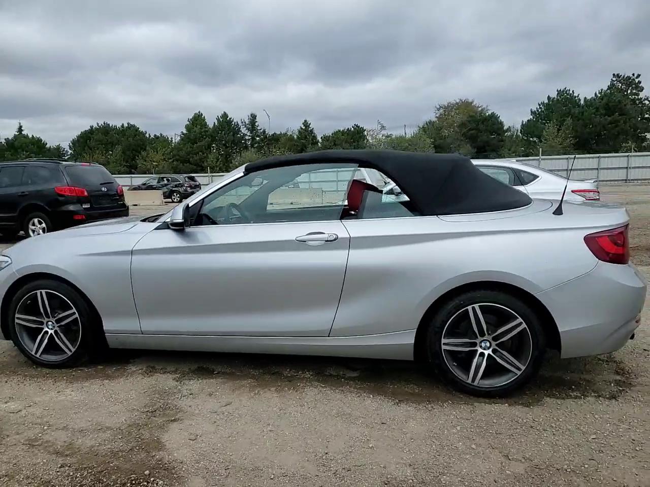 Фото: WBA2M9C54HV717425