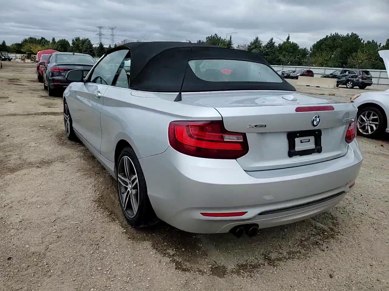 Фото: WBA2M9C54HV717425