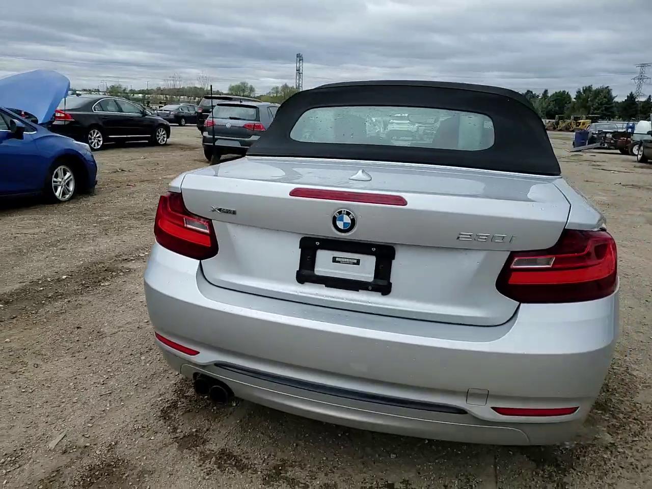 Фото: WBA2M9C54HV717425