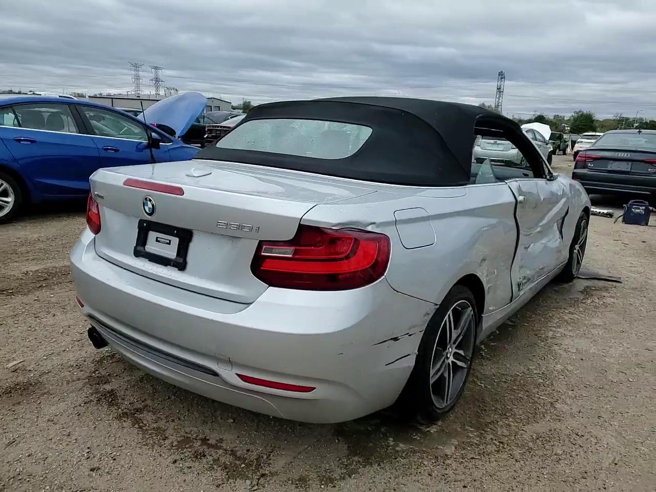 Фото: WBA2M9C54HV717425