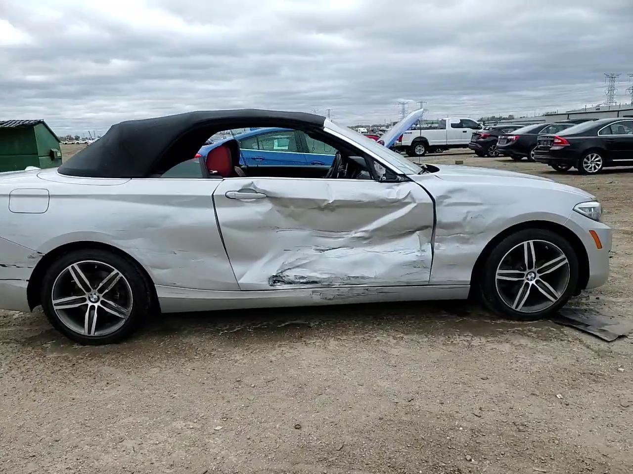 Фото: WBA2M9C54HV717425