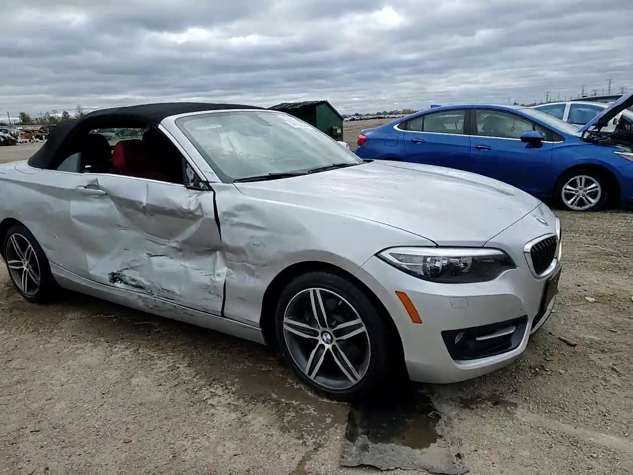 Фото: WBA2M9C54HV717425