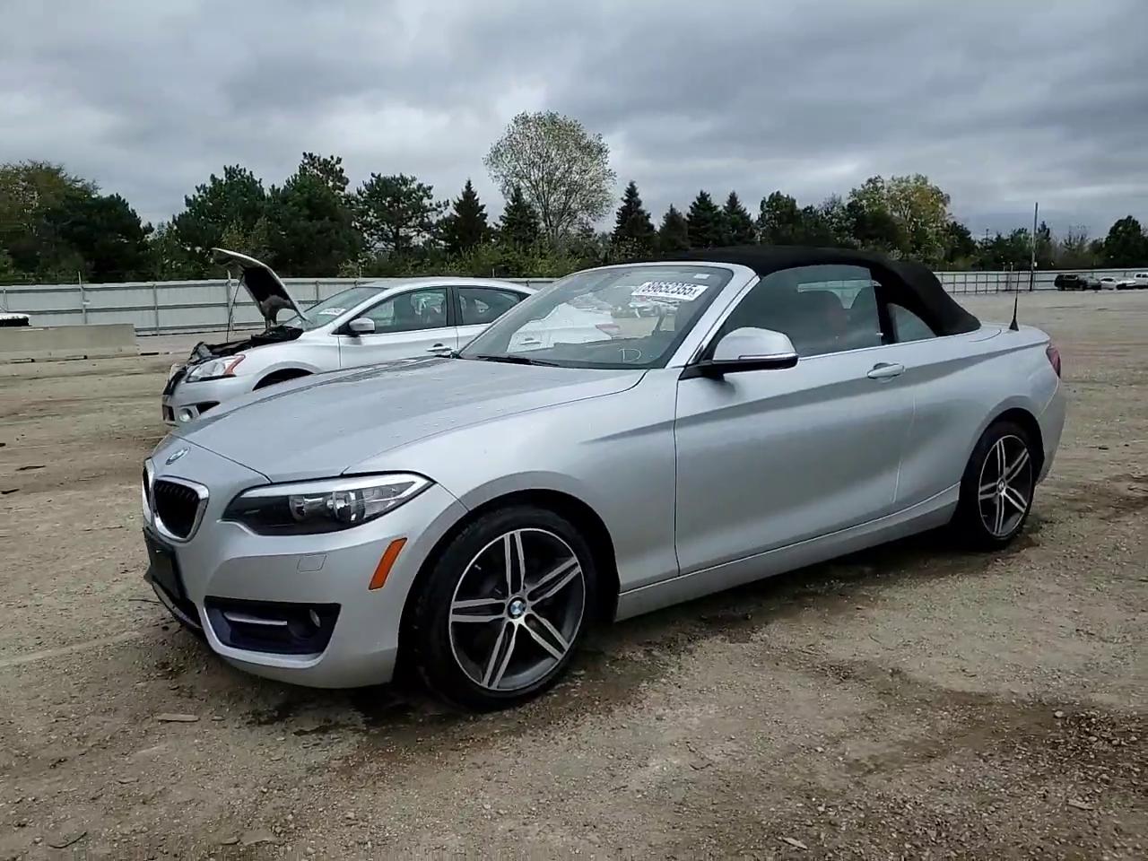 Фото: WBA2M9C54HV717425