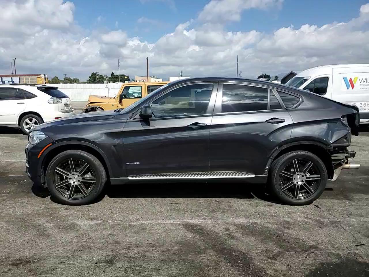 Фото: 5UXKU0C58G0F92831