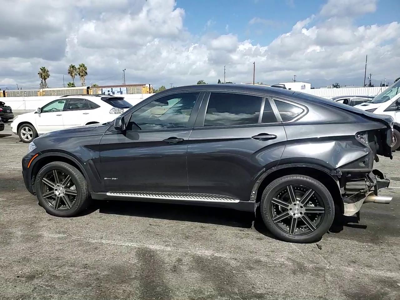 Фото: 5UXKU0C58G0F92831