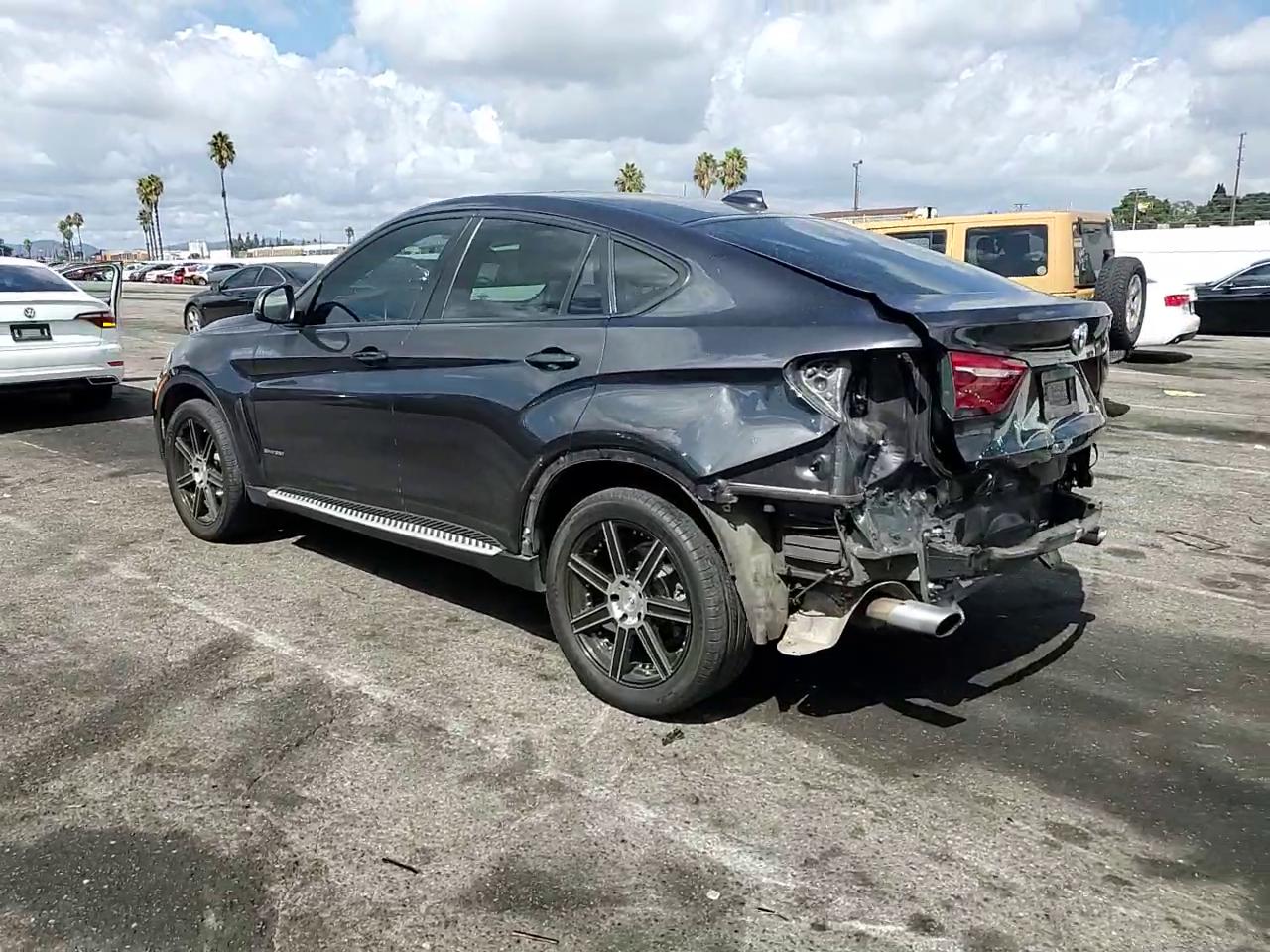 Фото: 5UXKU0C58G0F92831