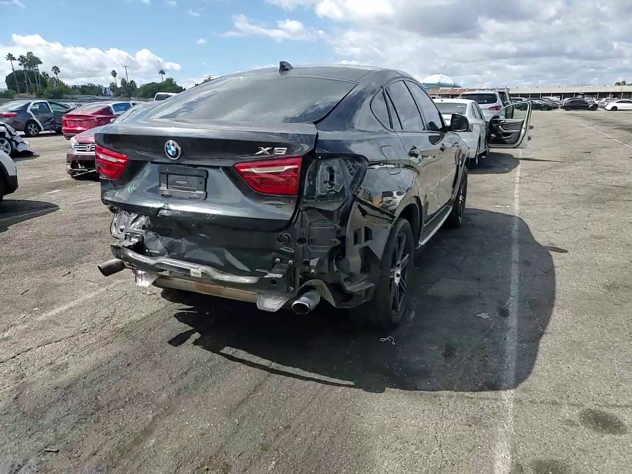 Фото: 5UXKU0C58G0F92831