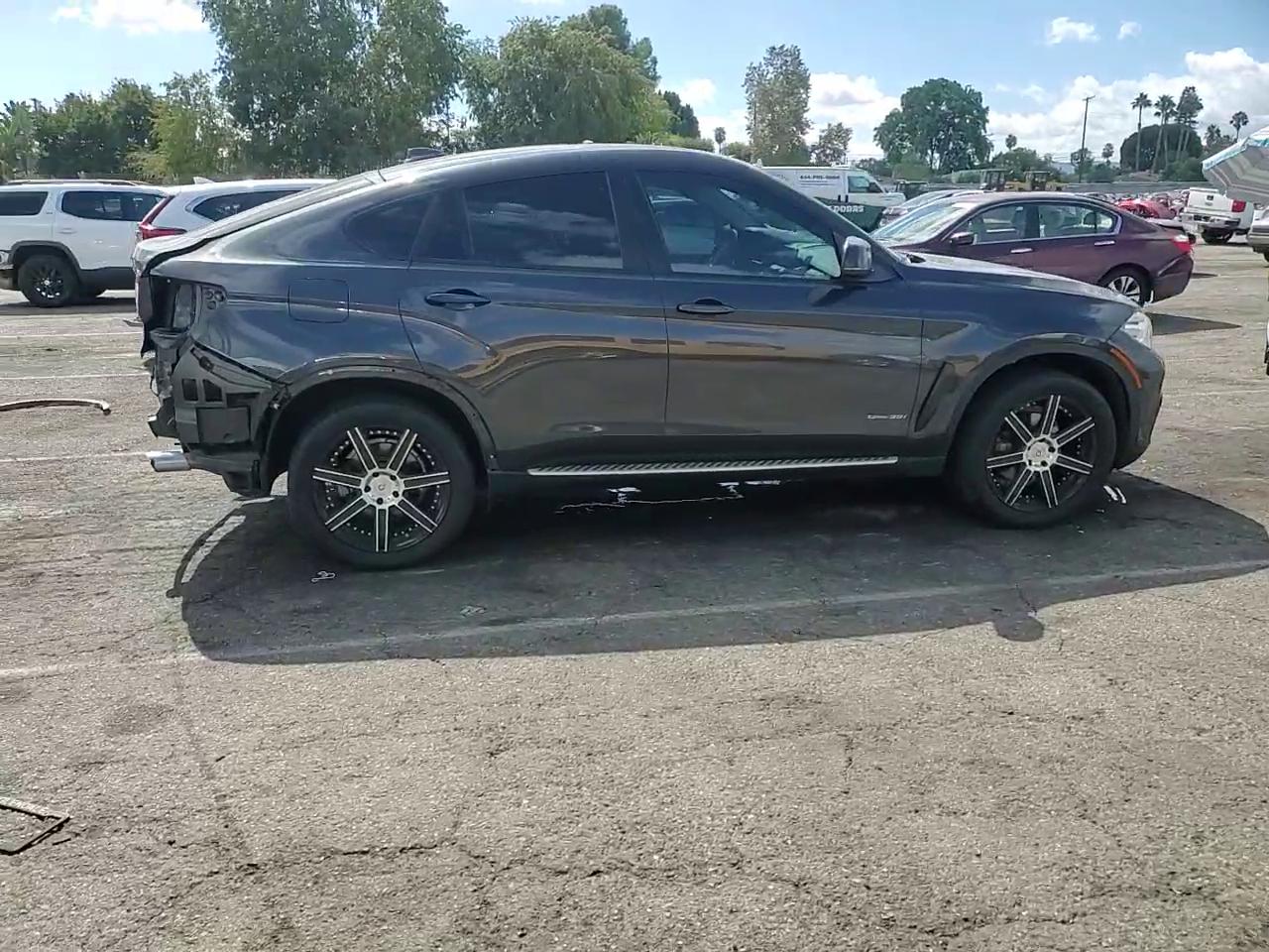 Фото: 5UXKU0C58G0F92831