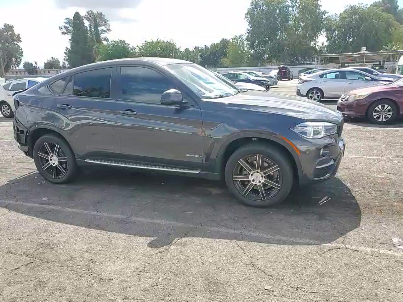 Фото: 5UXKU0C58G0F92831