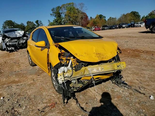 2015 Toyota Prius C VIN: JTDKDTB30F1093157 Lot: 90883715