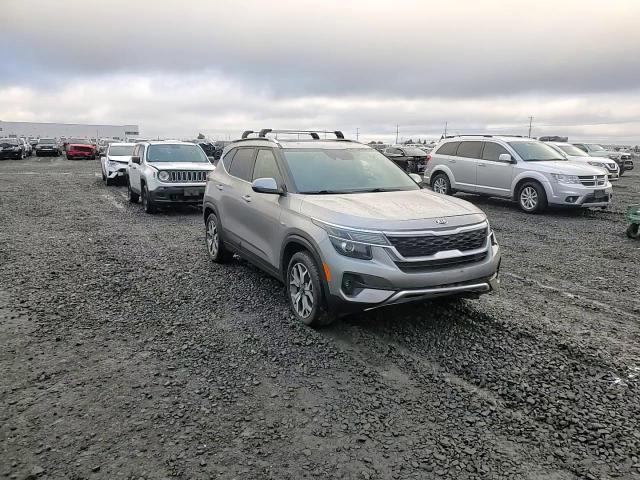 2021 Kia Seltos Ex VIN: KNDERCAA7M7220611 Lot: 90277225