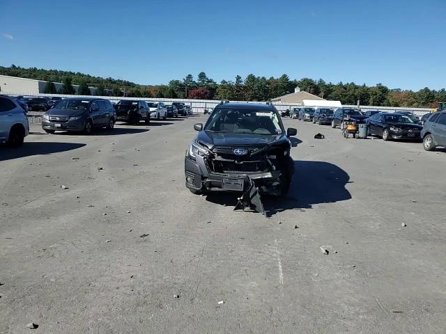 2022 Subaru Forester Premium VIN: JF2SKAEC5NH493308 Lot: 82348795