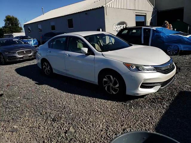 2017 Honda Accord Lx VIN: 1HGCR2F36HA123695 Lot: 84782745