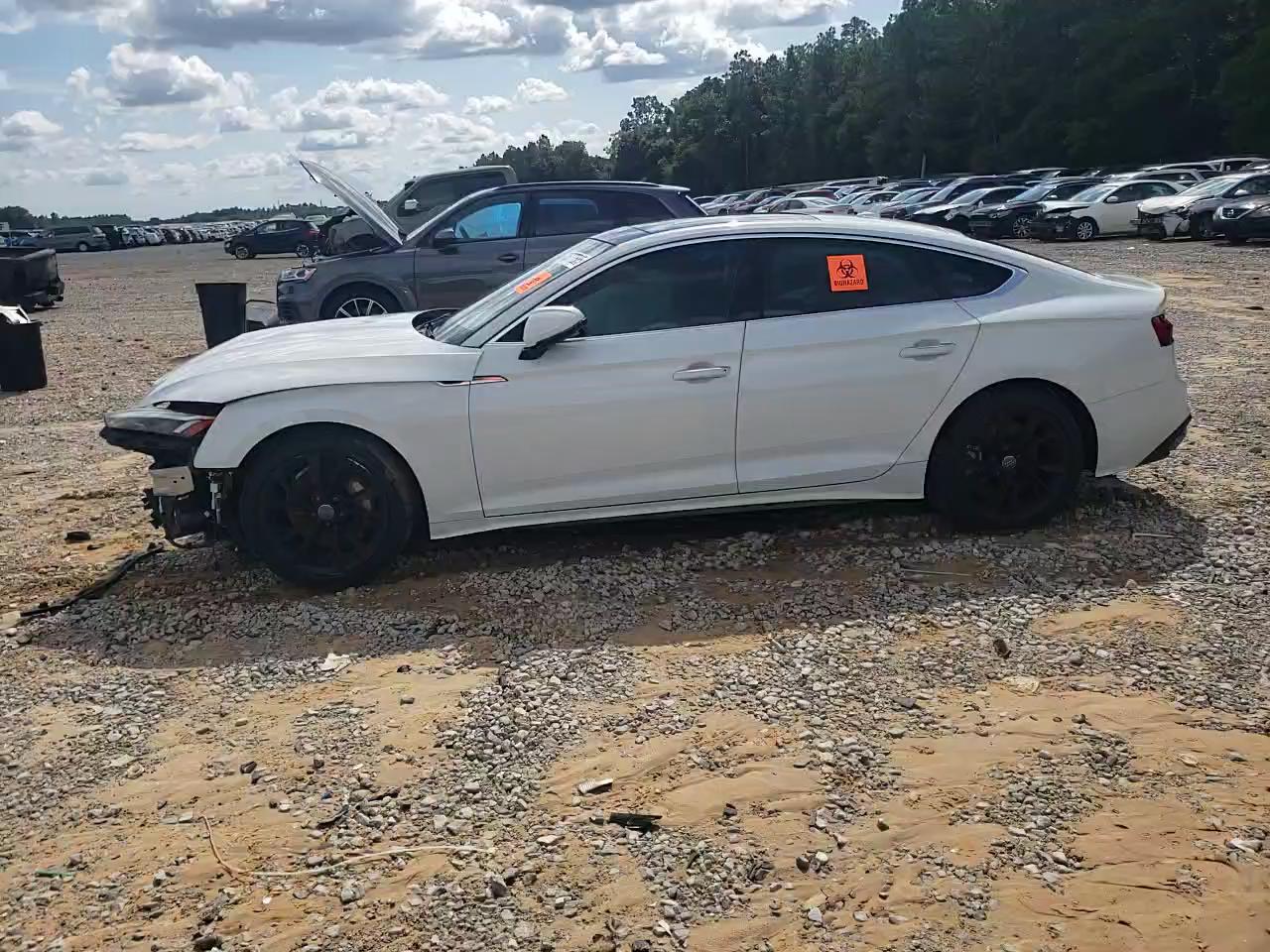 Фото: WAUCNCF59LA002229