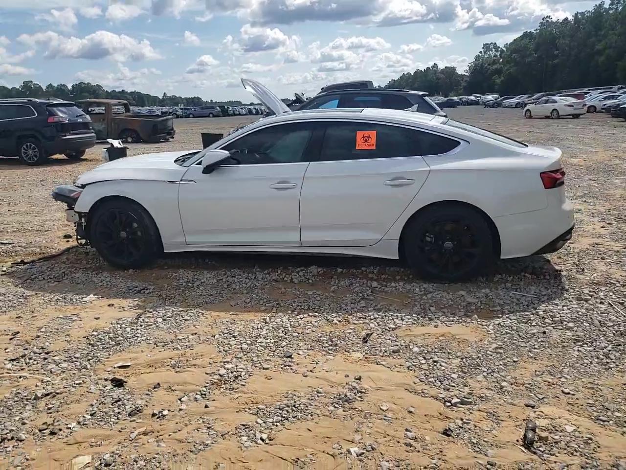 Фото: WAUCNCF59LA002229