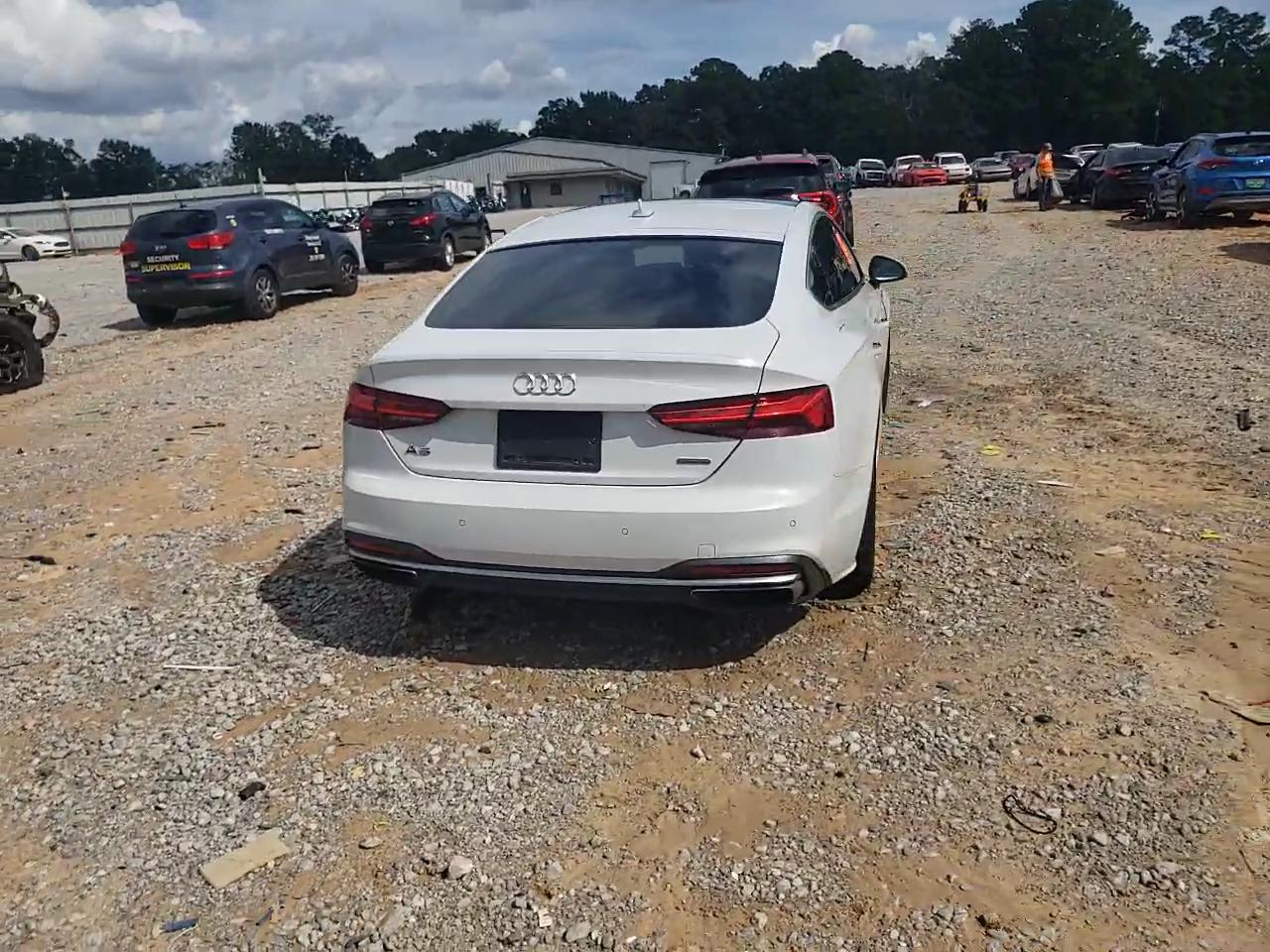 Фото: WAUCNCF59LA002229