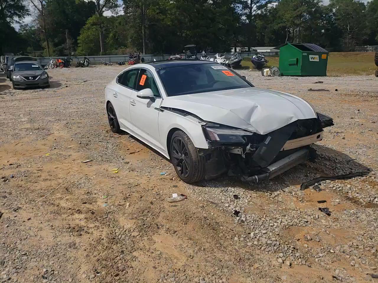 Фото: WAUCNCF59LA002229