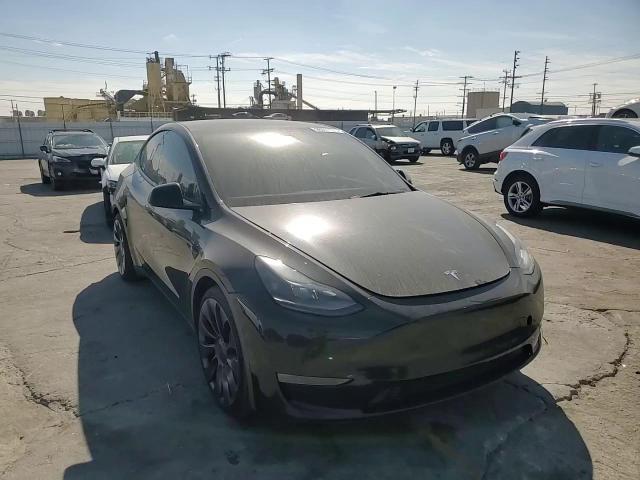 2021 Tesla Model Y VIN: 5YJYGDEF4MF230683 Lot: 90711075