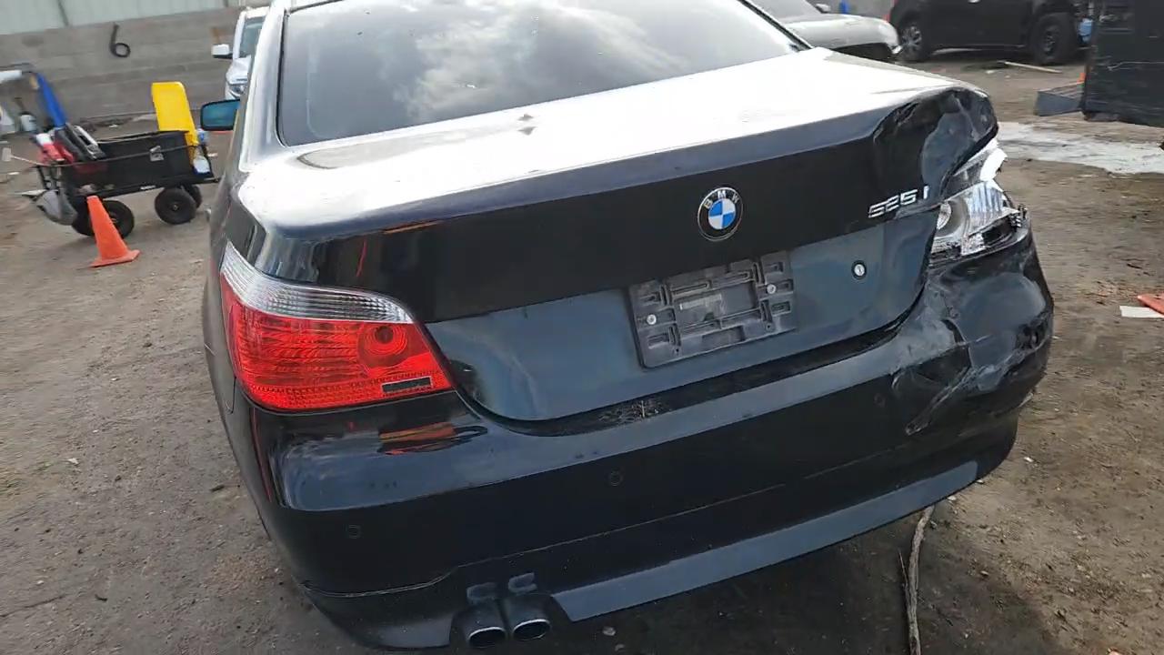 Фото: WBANE53587CK91882