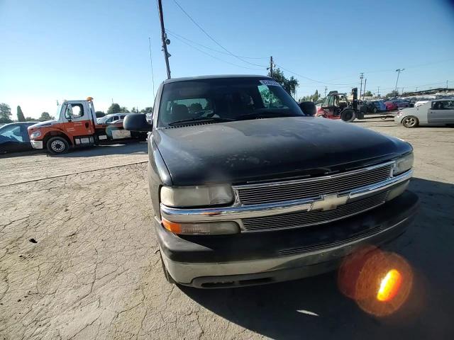 2003 Chevrolet Tahoe VIN: 1GNEC13ZX3R130663 Lot: 82402255