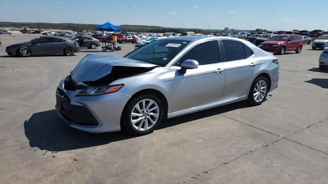 2022 Toyota Camry Le VIN: 4T1C11AK8NU693282 Lot: 82476815