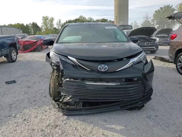 2024 Toyota Sienna Le VIN: 5TDKSKFC8RS127492 Lot: 81930595