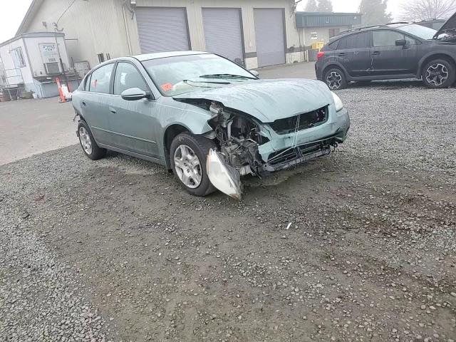 2004 Nissan Altima Base VIN: 1N4AL11D04C185809 Lot: 82370455
