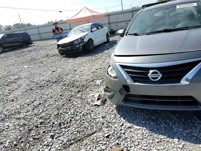 2017 Nissan Versa S VIN: 3N1CN7AP4HL840335 Lot: 82358685