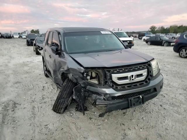 2011 Honda Pilot Lx VIN: 5FNYF4H25BB100405 Lot: 81937325