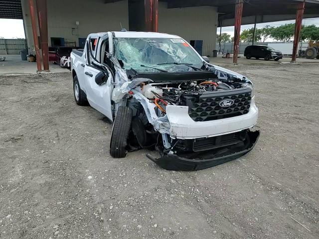 2025 Ford Maverick Xl VIN: 3FTTW8A34SRA44458 Lot: 90329545