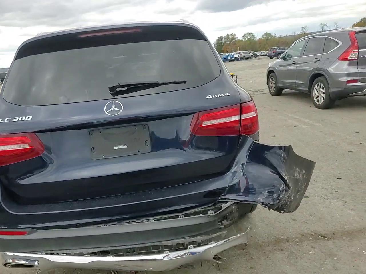 Фото: WDC0G4KB8KV161858