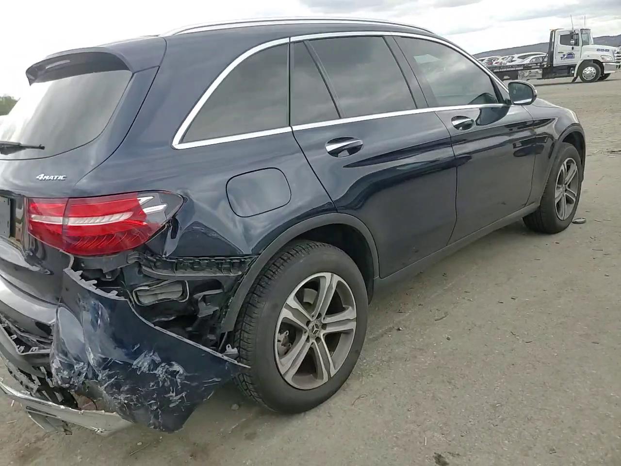 Фото: WDC0G4KB8KV161858