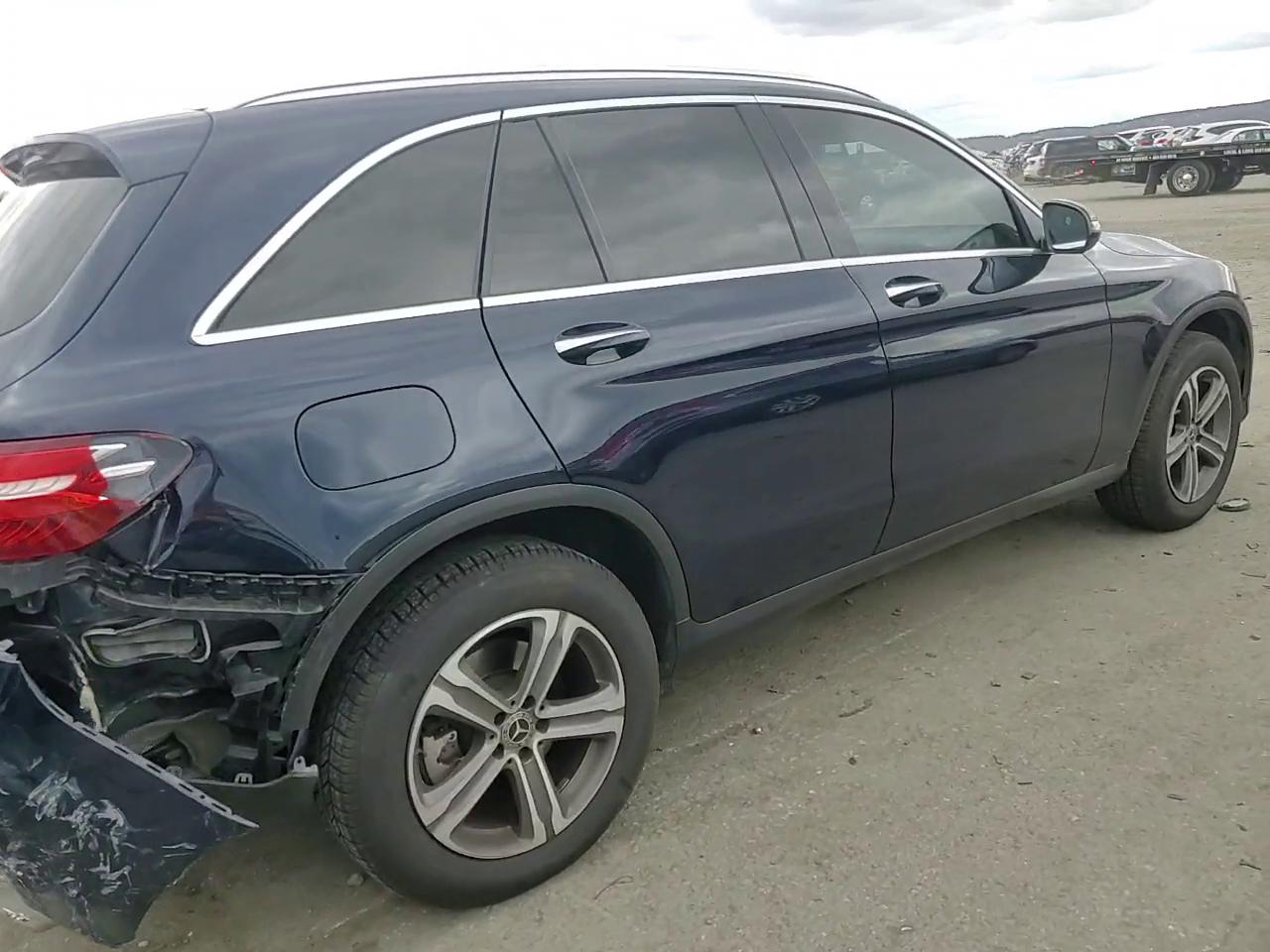 Фото: WDC0G4KB8KV161858