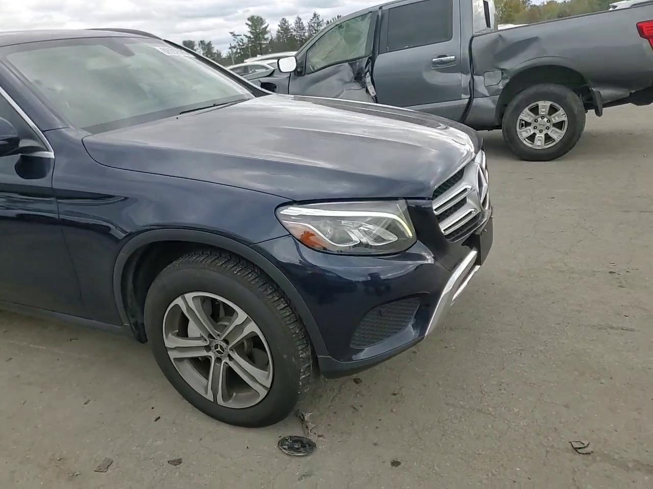 Фото: WDC0G4KB8KV161858