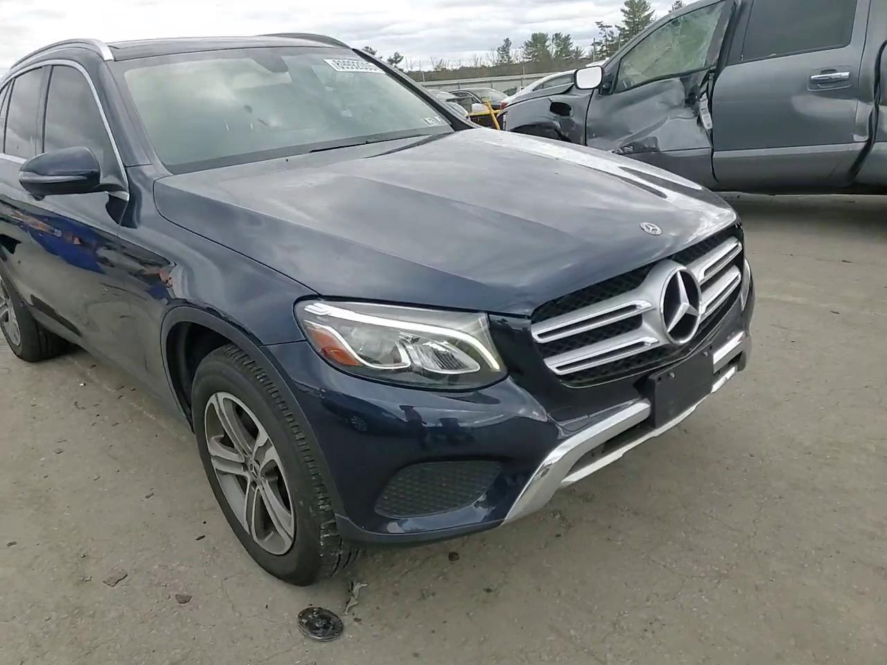 Фото: WDC0G4KB8KV161858