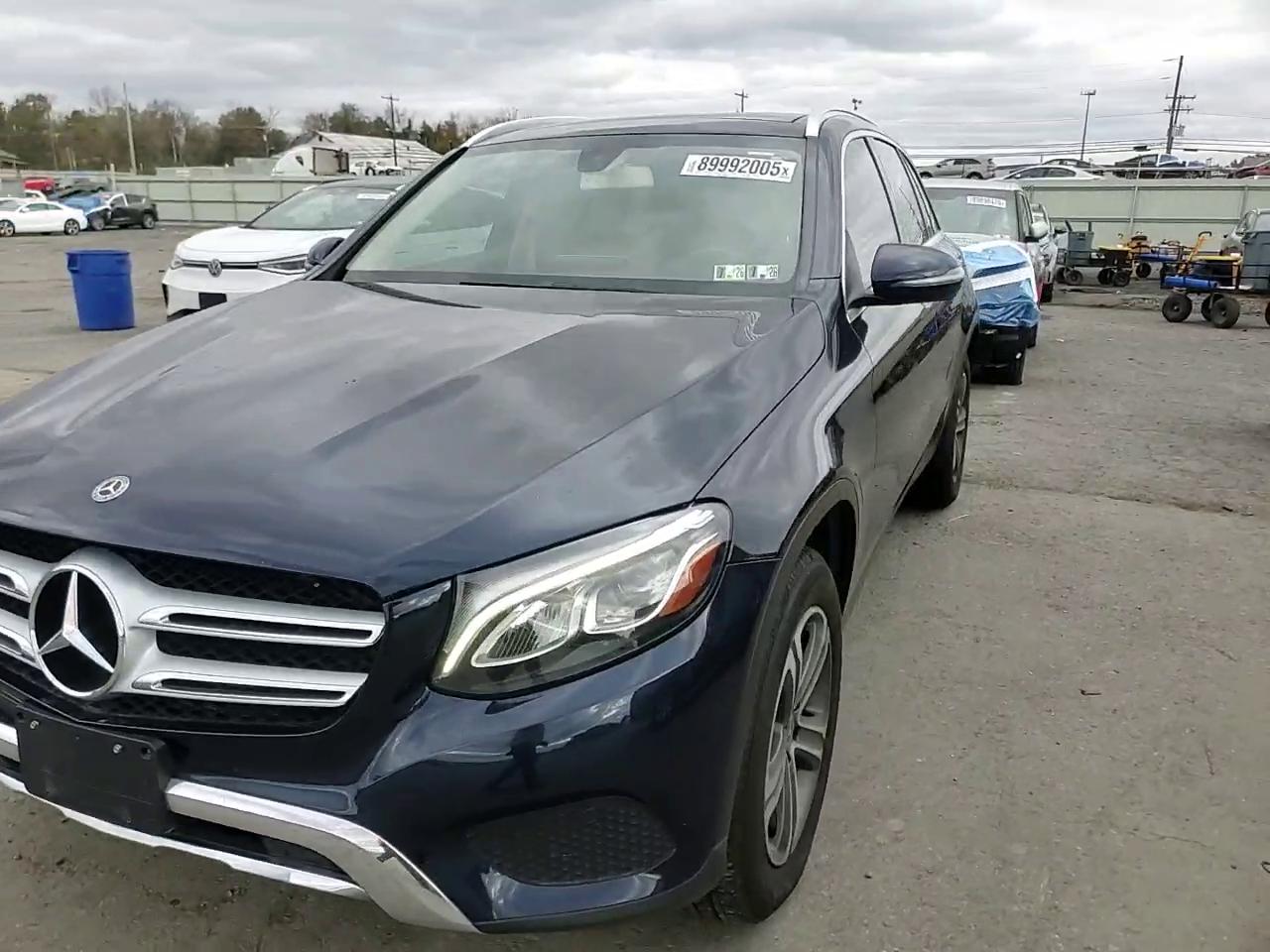 Фото: WDC0G4KB8KV161858