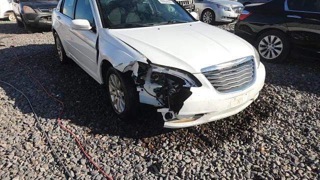 2013 Chrysler 200 Touring VIN: 1C3CCBBG3DN669094 Lot: 89864665