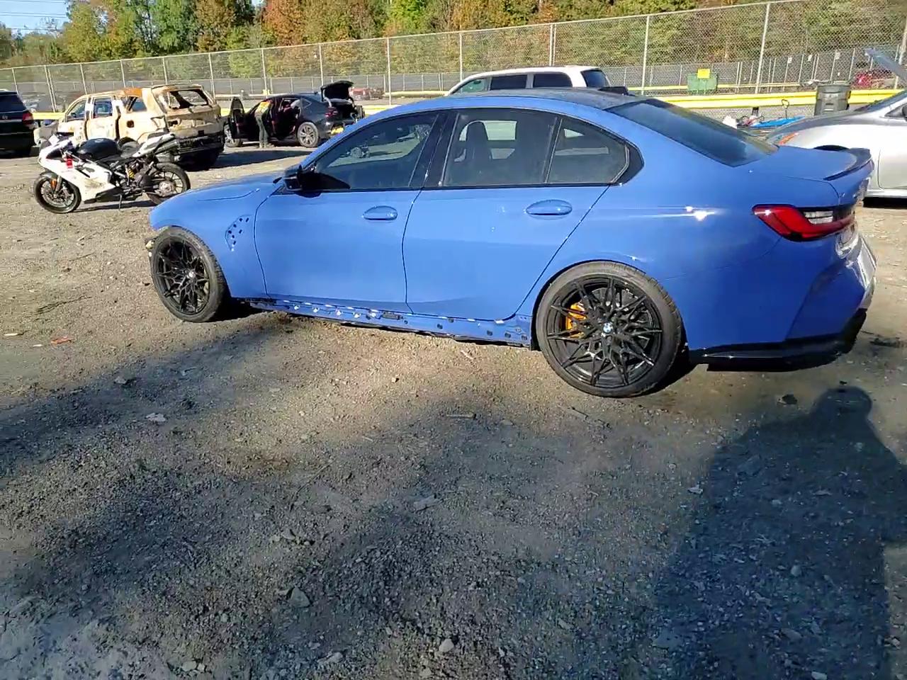 Фото: WBS33HJ03SFU84644