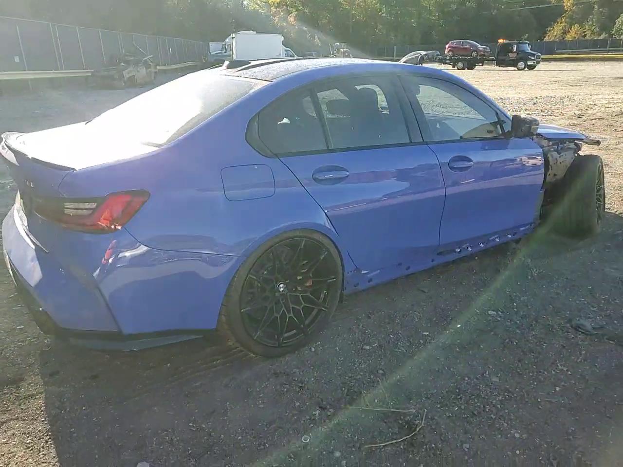 Фото: WBS33HJ03SFU84644