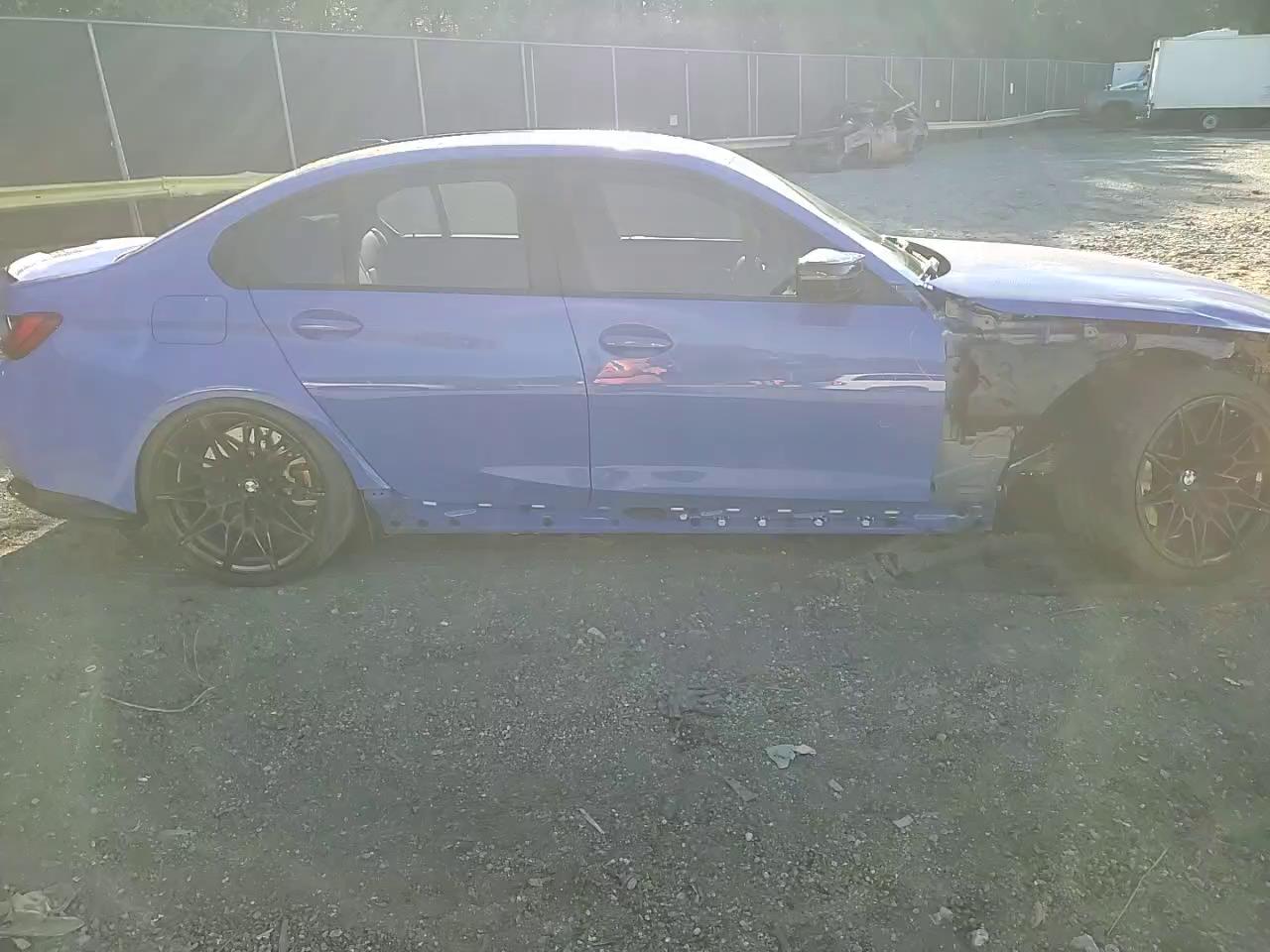 Фото: WBS33HJ03SFU84644